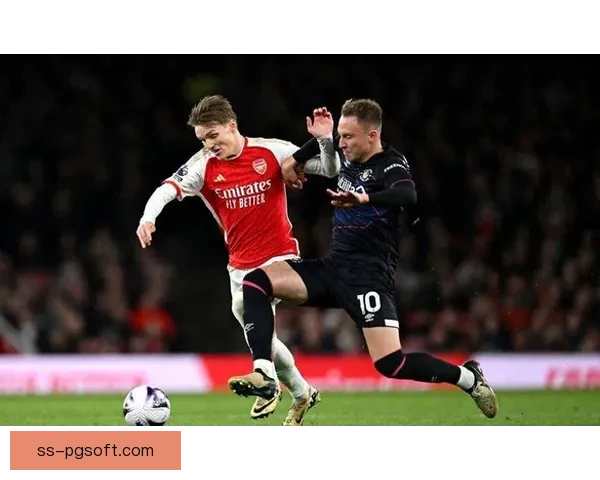 厄德高英超客场妙射破门助阿森纳战胜热刺